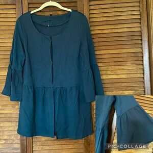 BNWOT Suzanne Betro Dark Teal Women's Hook front collarless cardigan size large